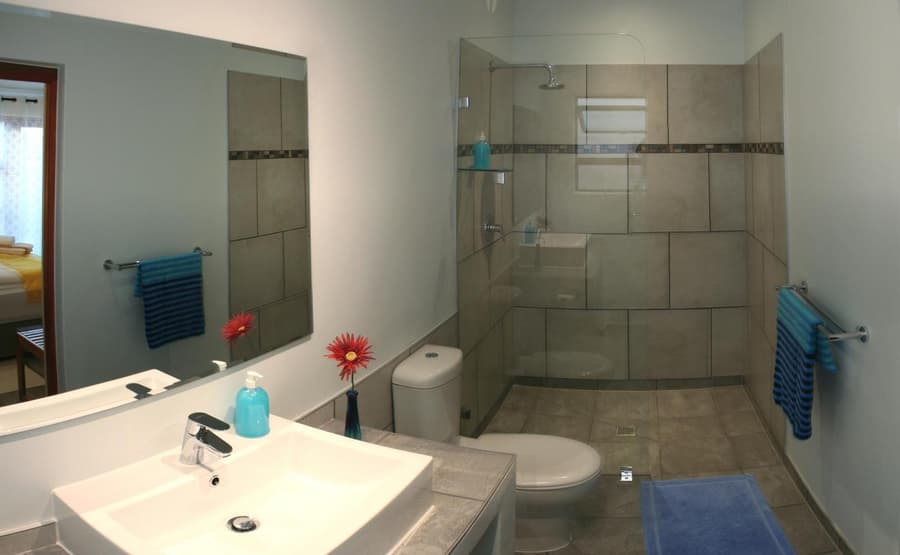 Avenues Guesthouse