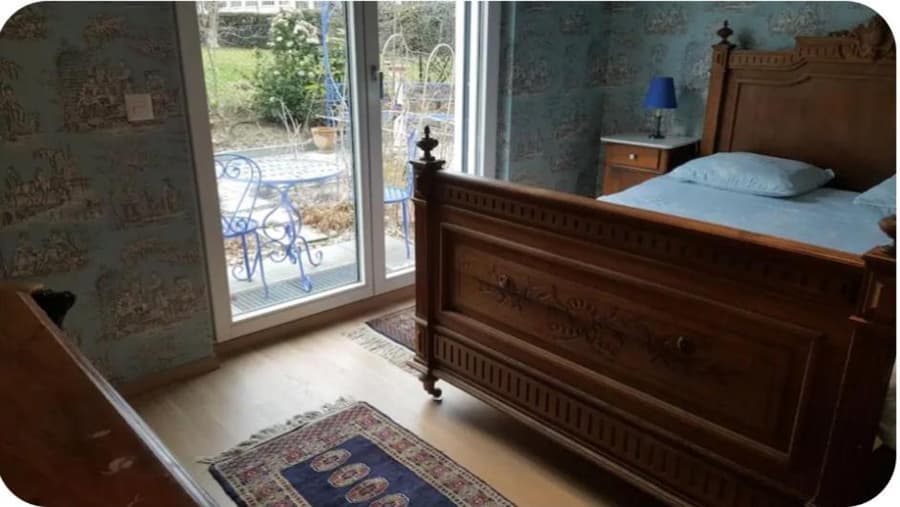 Studio, entrée par terrasse
