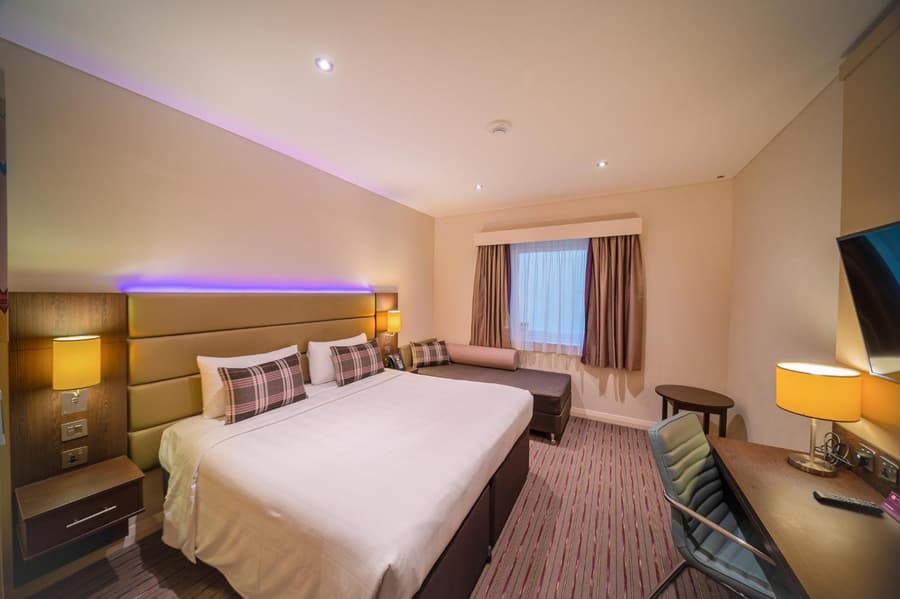 Premier Inn Dubai Al Jaddaf - An Emirates Group Company