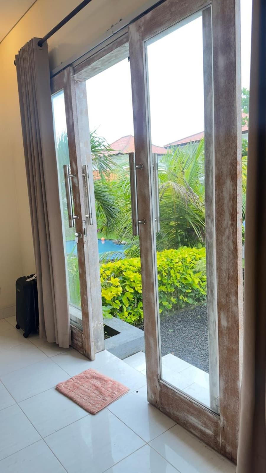 Kubu Selonding Villa
