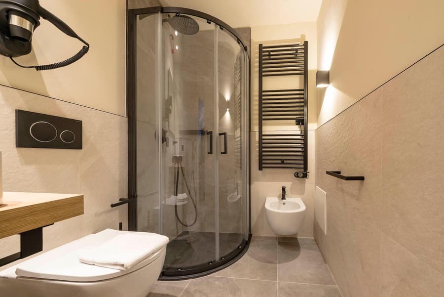 Italianflat - Verona's River, PARKING for car & bike, nature, relax
