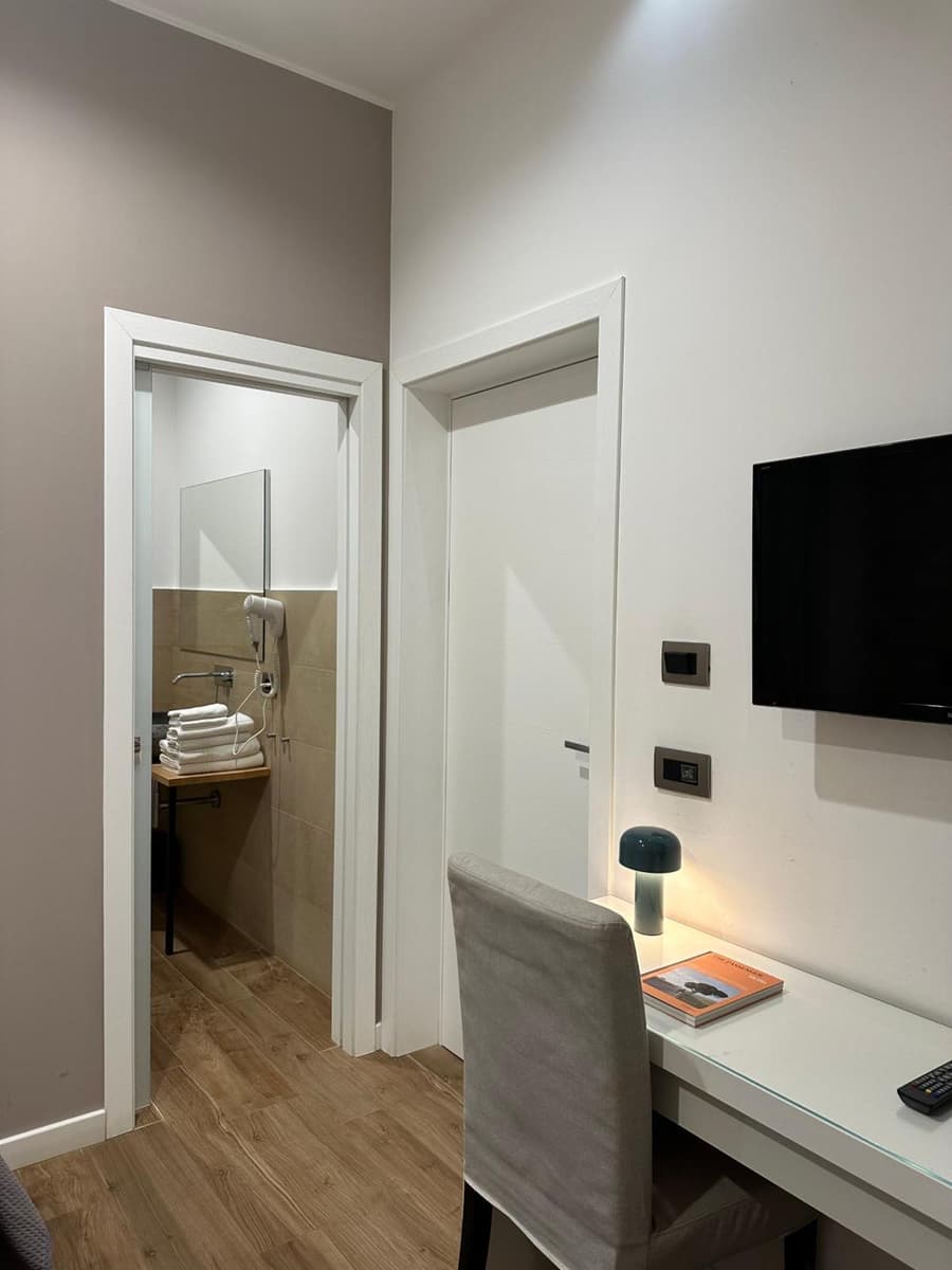 Olivia Rooms Eurialo