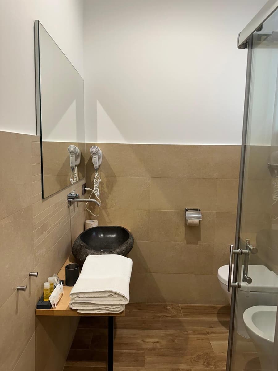 Olivia Rooms Eurialo