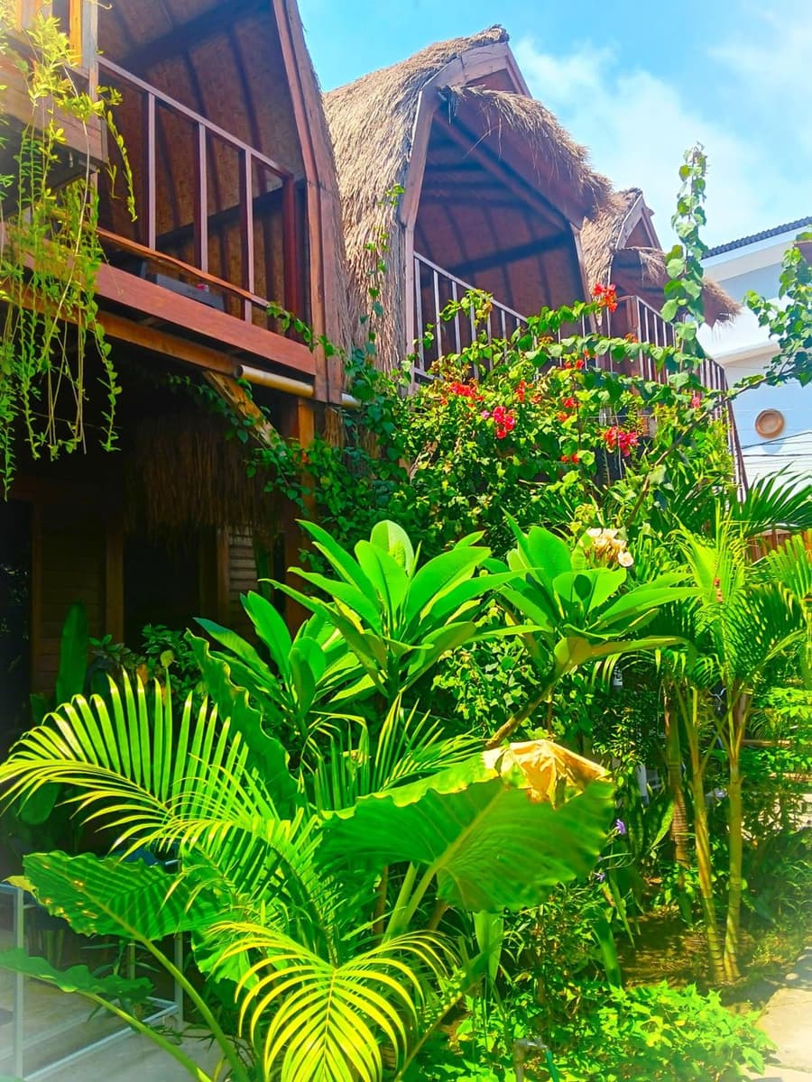 Good Vibes Bungalows