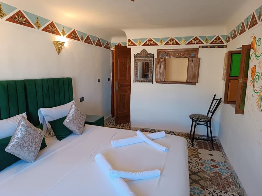 Riad Amira Fes