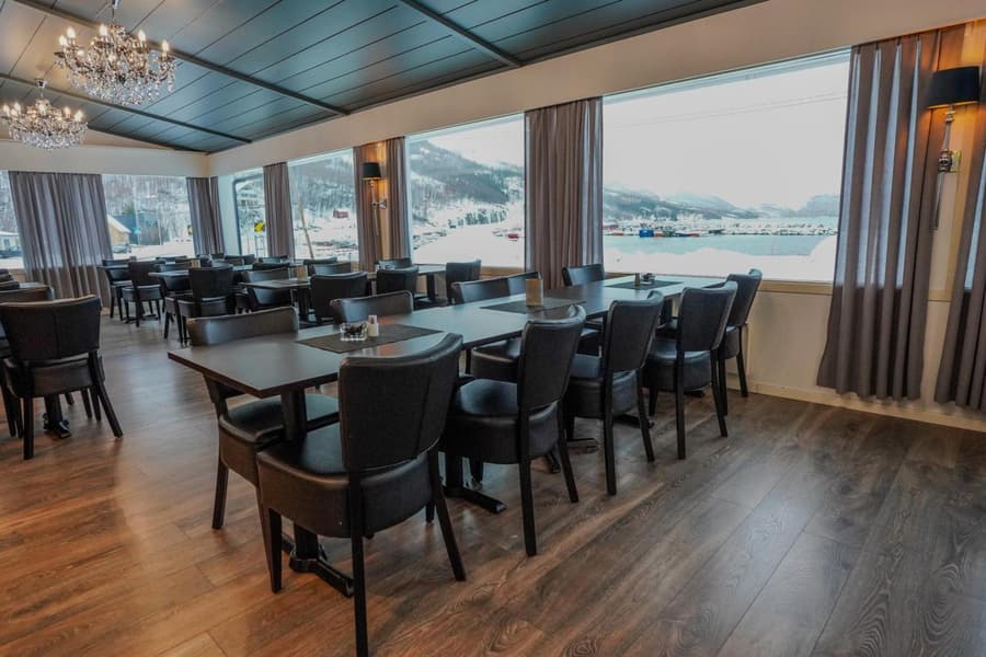 Reisafjord Hotel