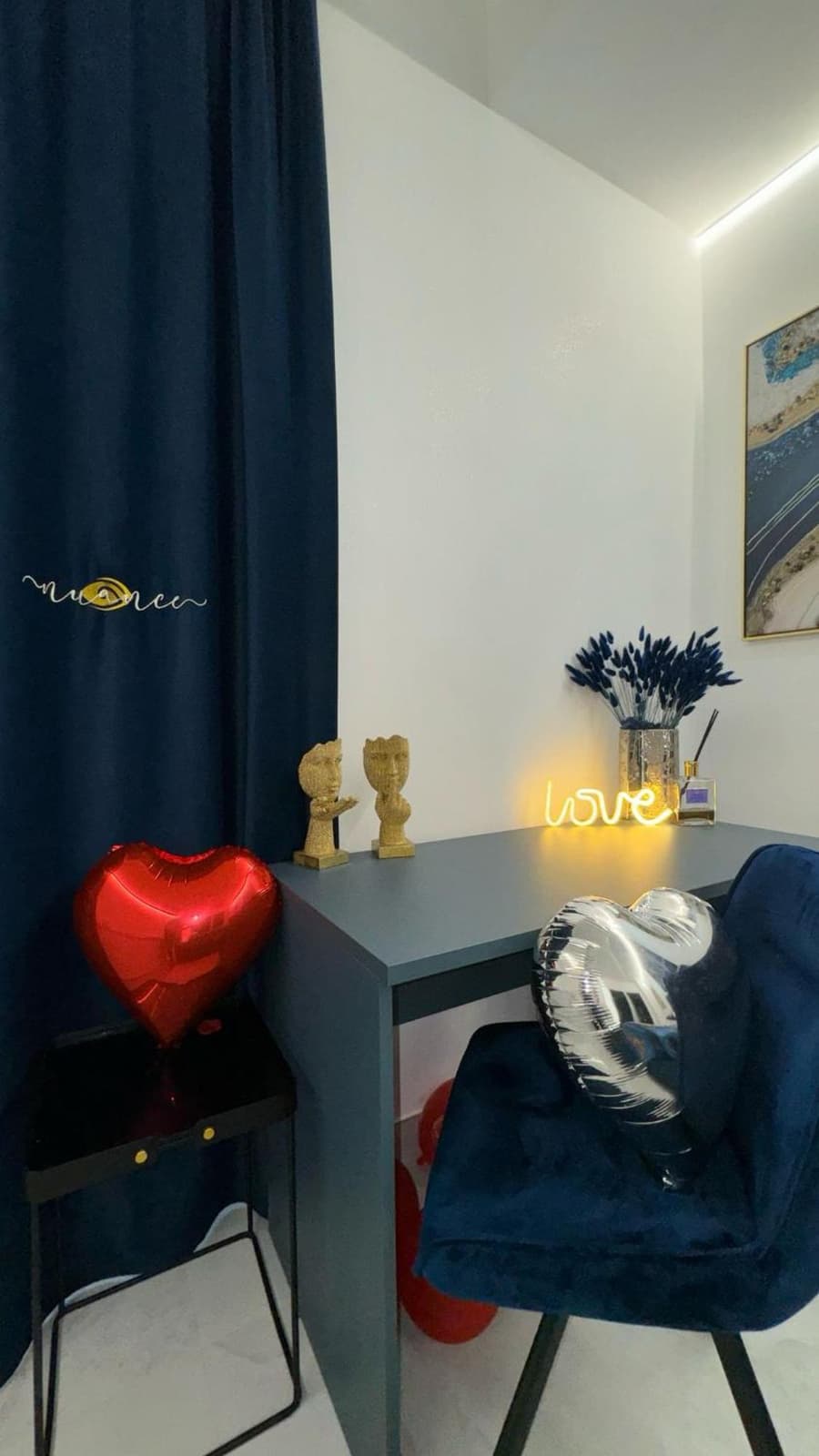 Nuance Suite & Rooms