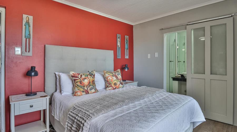 3ColoursBlue Guest House