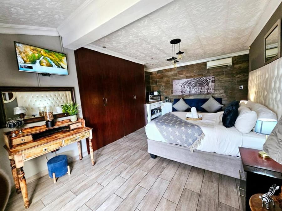 Bosveld In Die Stad Lodge
