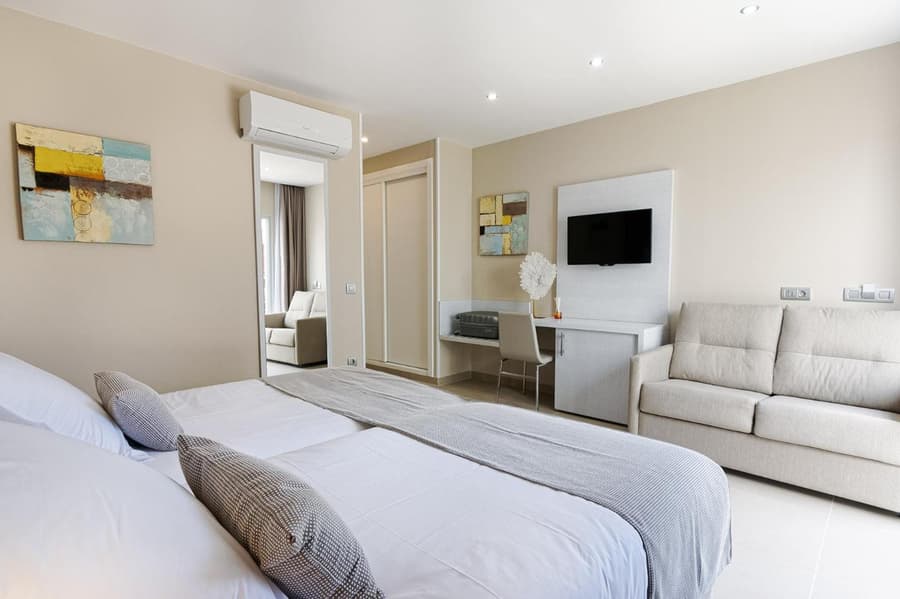 Sanom beach Resort by youRoom Only Adults