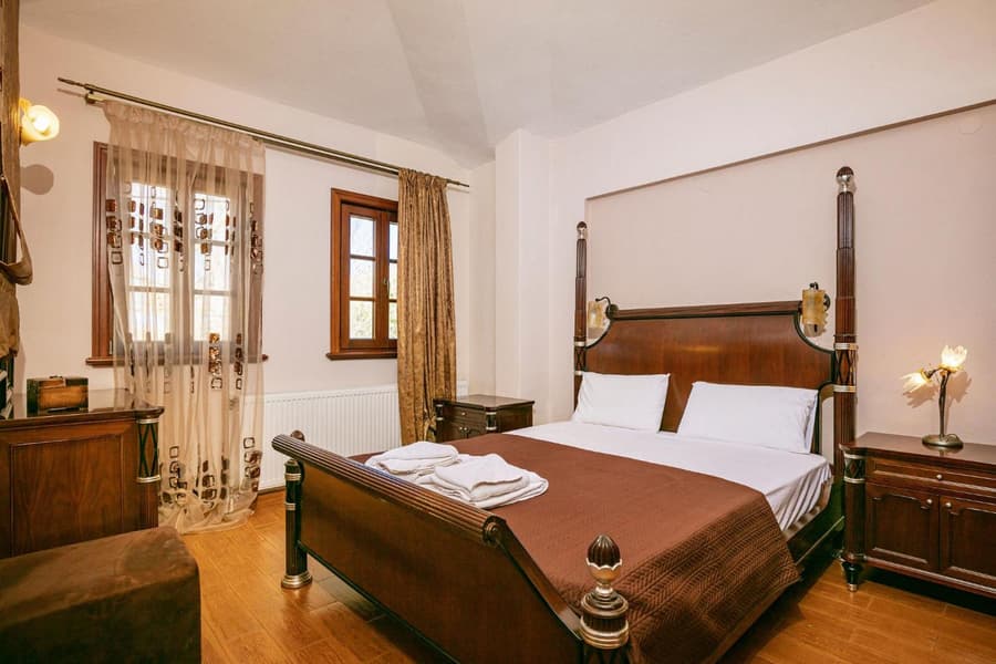 Kazaviti Luxury Suites