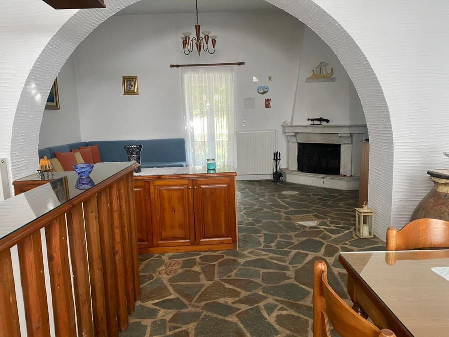 Traditional stone house - Tarabados Tinos