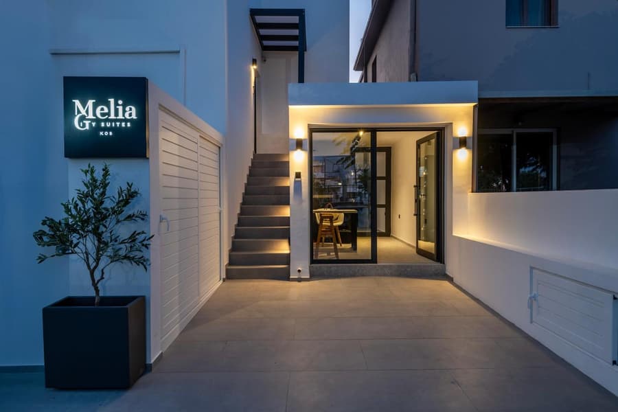 Melia City Suites