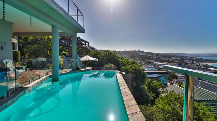 3ColoursBlue Guest House