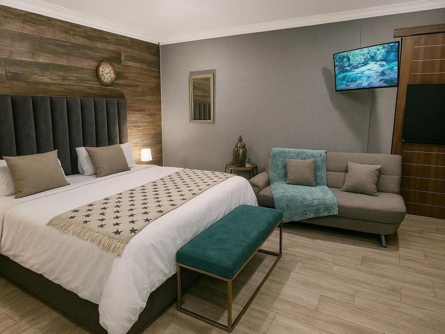 Bosveld In Die Stad Lodge