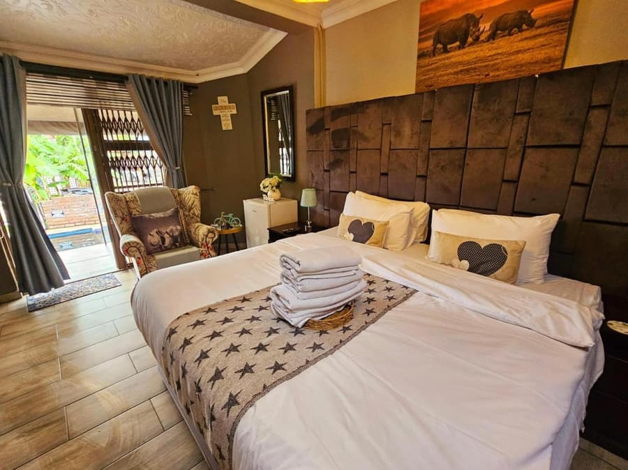 Bosveld In Die Stad Lodge