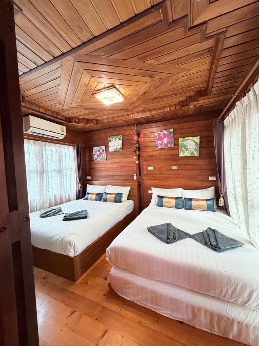 Areeya phubeach resort wooden house Coliving Coworking