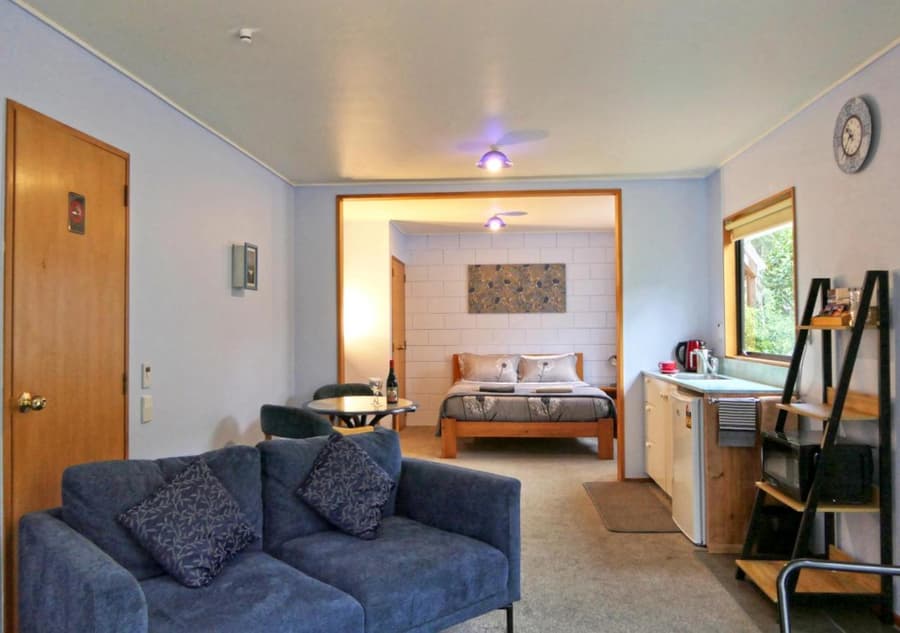 Queenstown Holiday Park Creeksyde