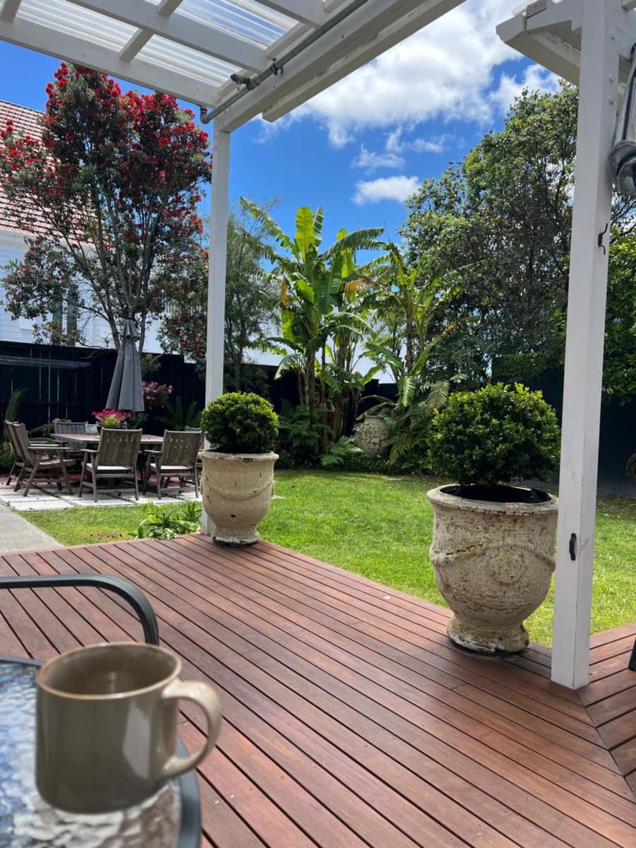 Ponsonby Manor