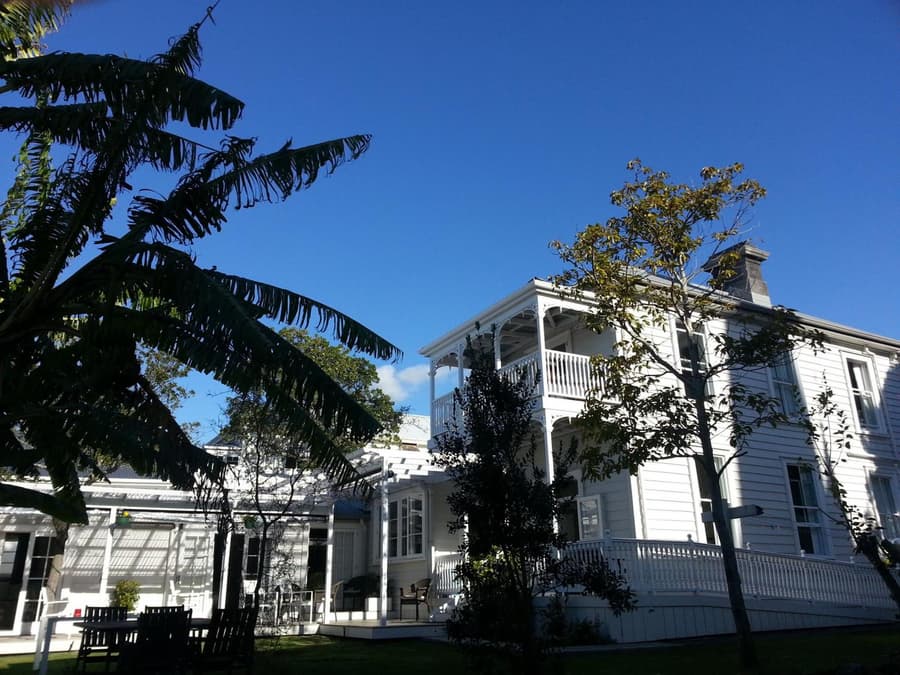 Ponsonby Manor