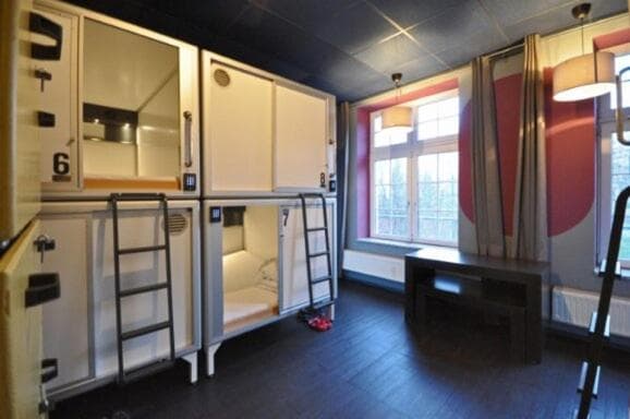 Singer109 Hostel, Hotel & Apartment