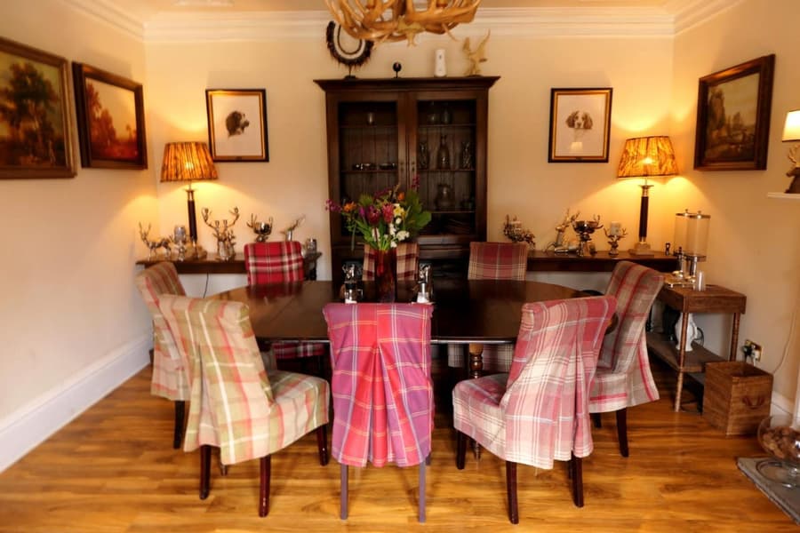 The West Highland Way Hotel and Campground Rooms and Pitches