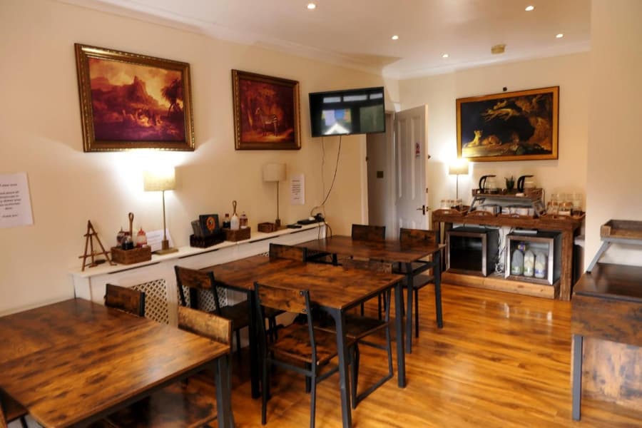 The West Highland Way Hotel and Campground Rooms and Pitches