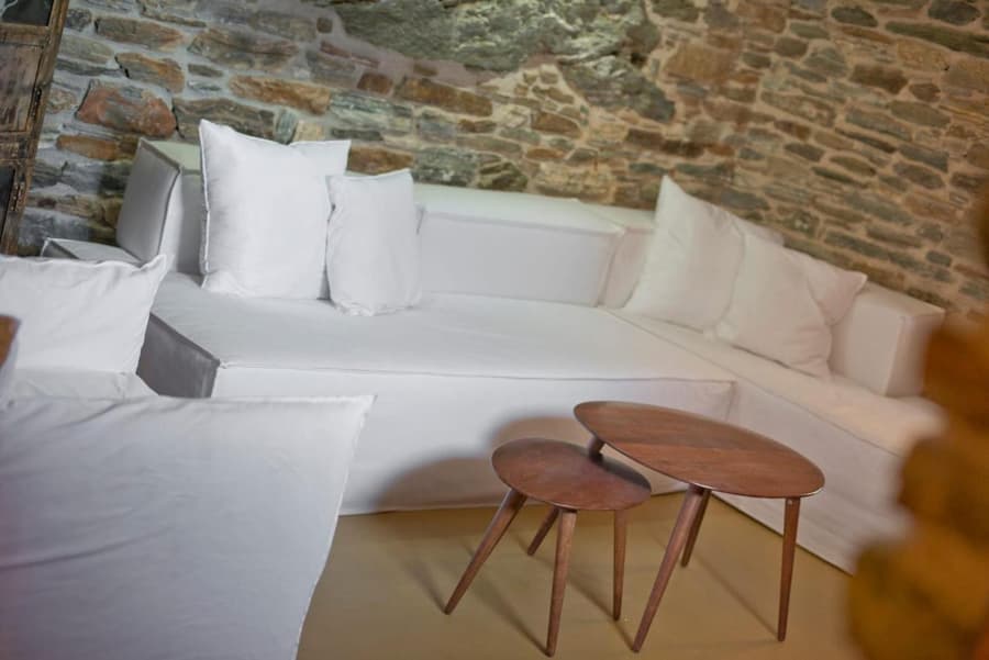Stone Wave Kythnos