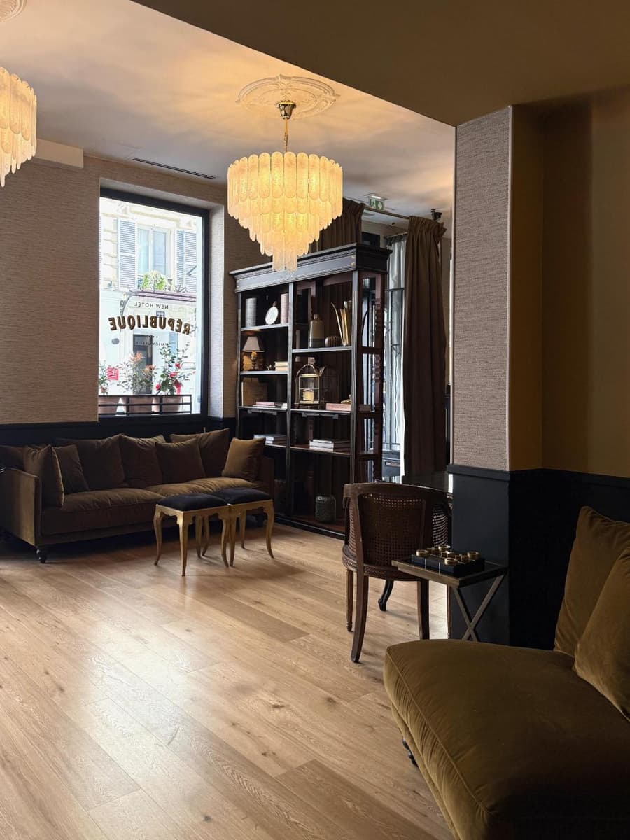 New Hotel République