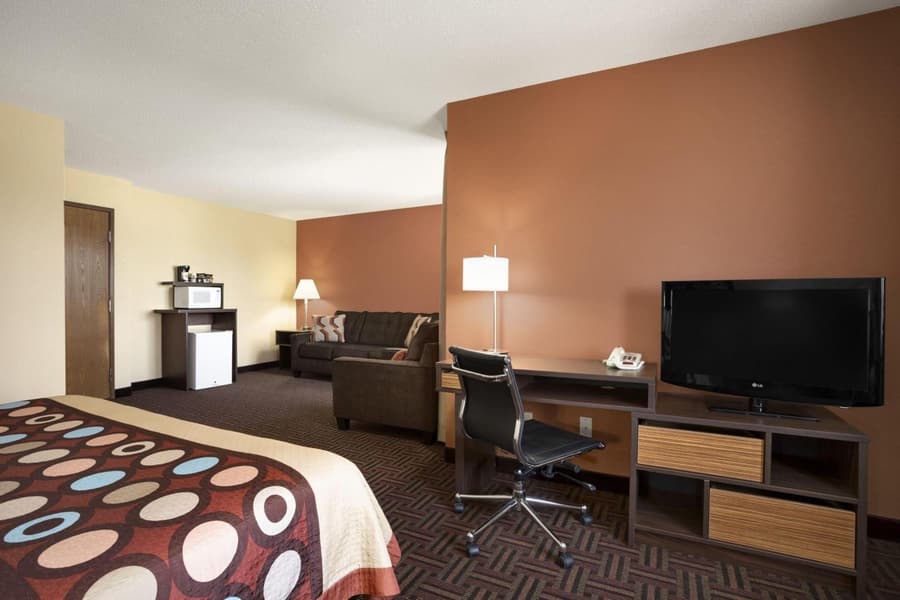 Super 8 by Wyndham Carbondale