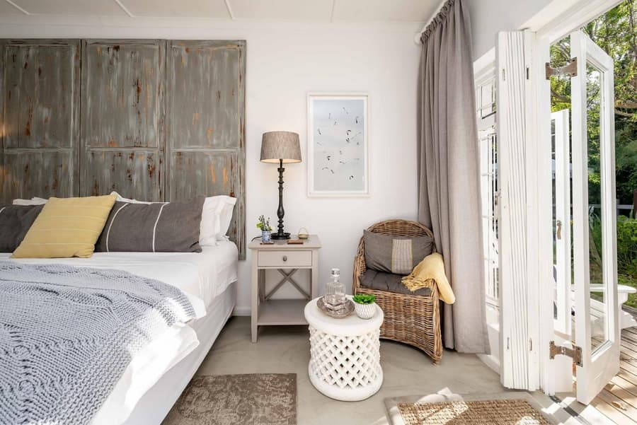 Long Story Guest House