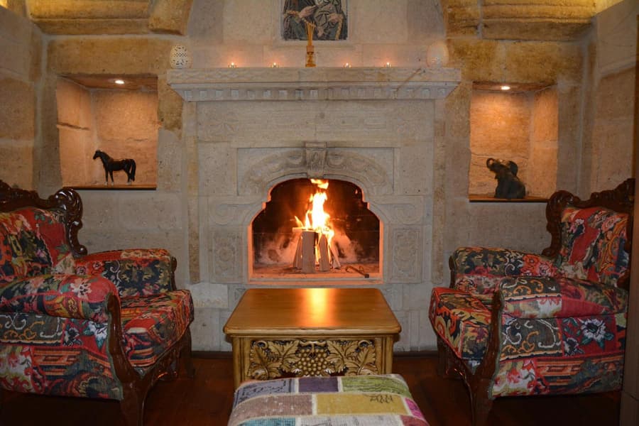 Kayhan Cave Villa