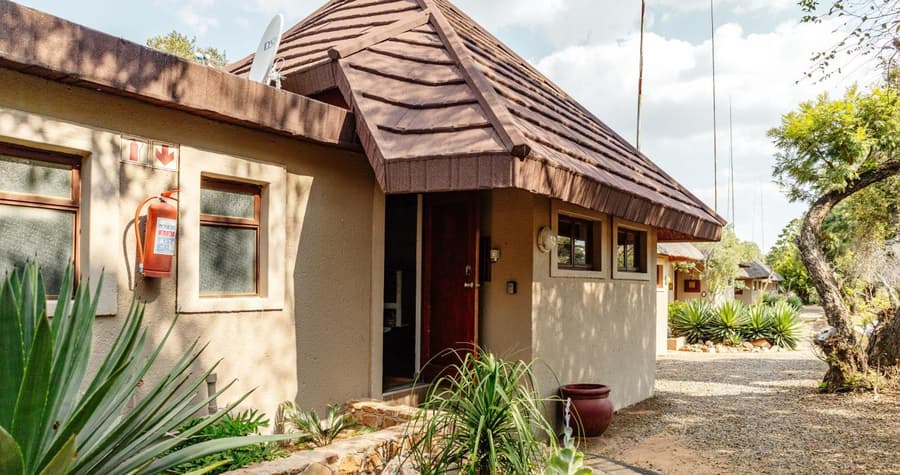 Mabalingwe Nature Reserve - Elephant Lodge - Tjaila