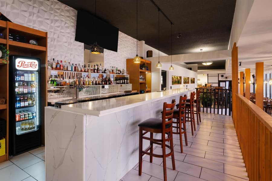 Anchor Inn & Suites, BW Signature Collection