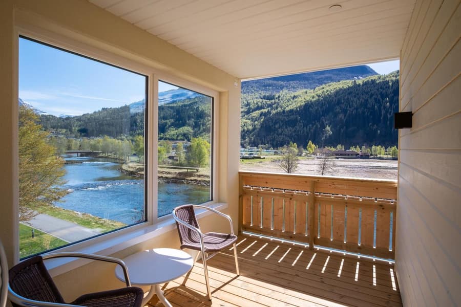 Hotel Loenfjord Loen