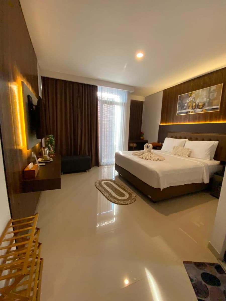 Queens Villa