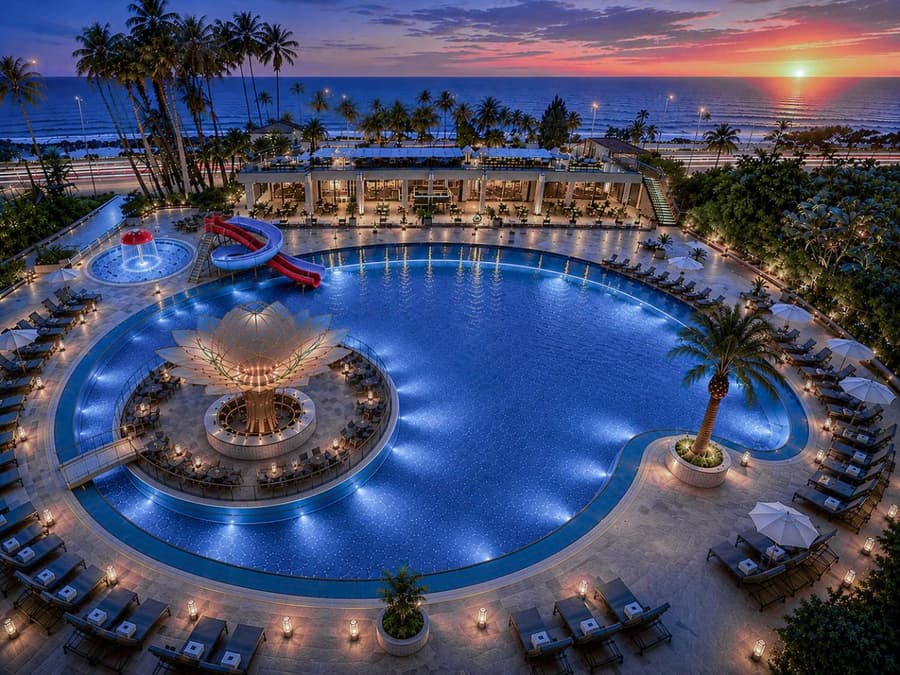 World Star Beach Resort & Spa
