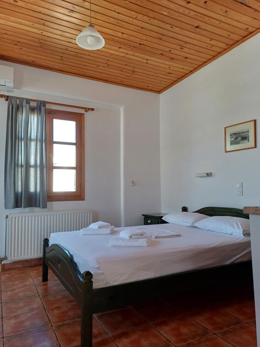 Siroco's Rooms And Studios