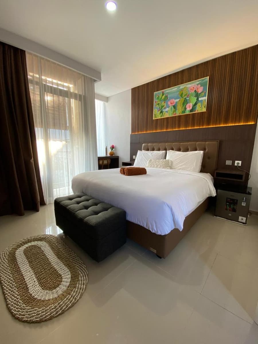 Queens Villa