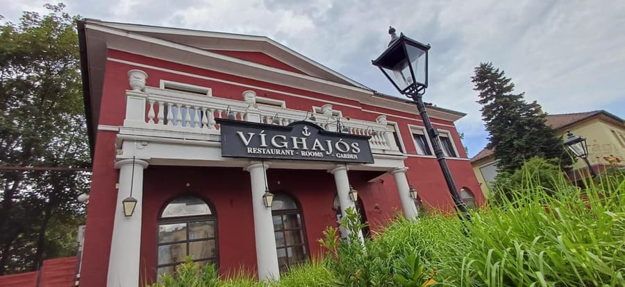 Víghajós Panzió