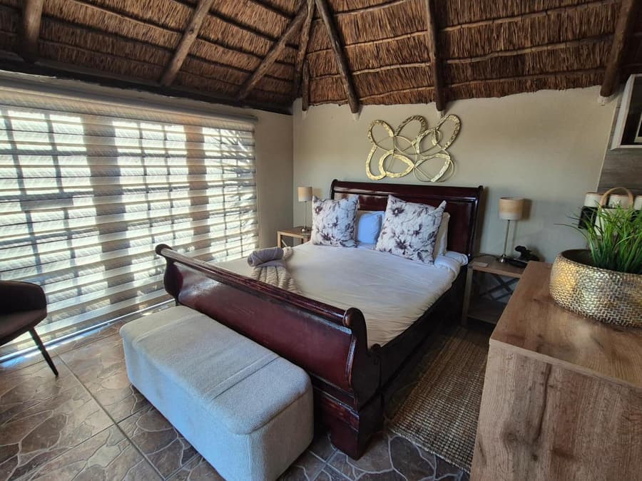 Bosveld In Die Stad Lodge