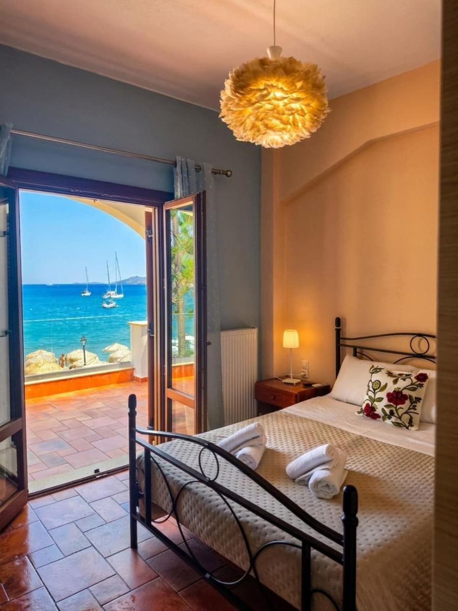 Kanali seaside apartment Poros 4