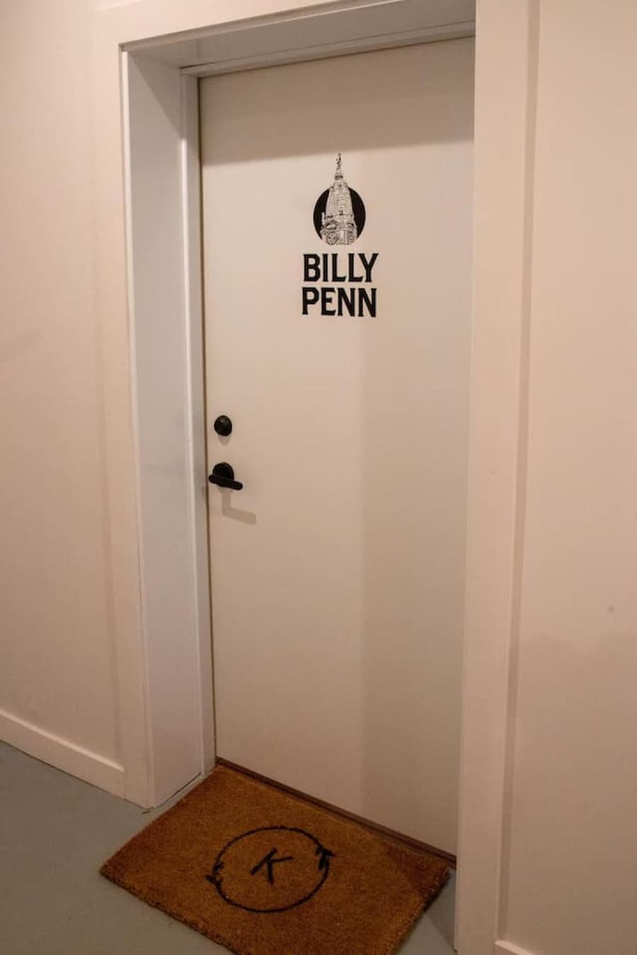 Billy Penn Studio at Kestrel Hotel