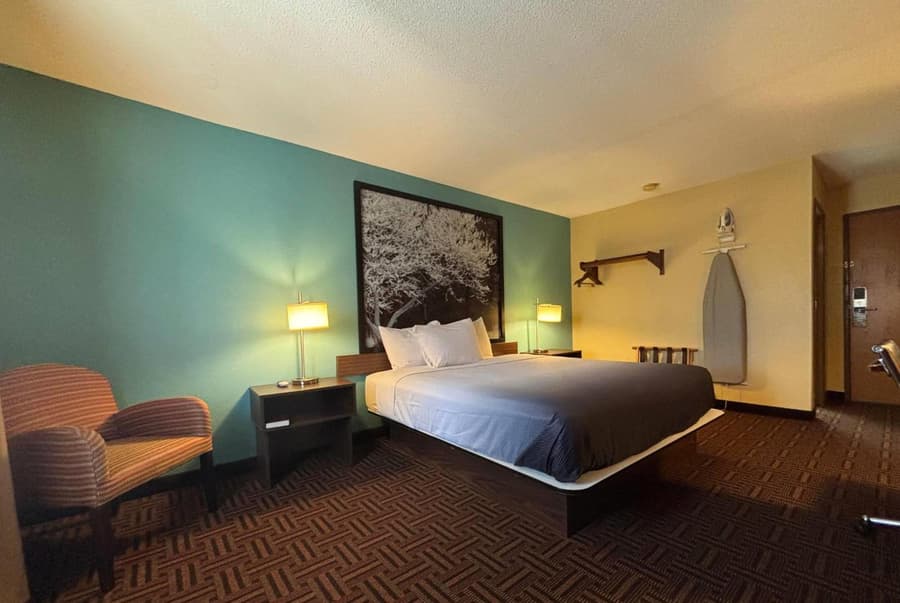 Super 8 by Wyndham Carbondale