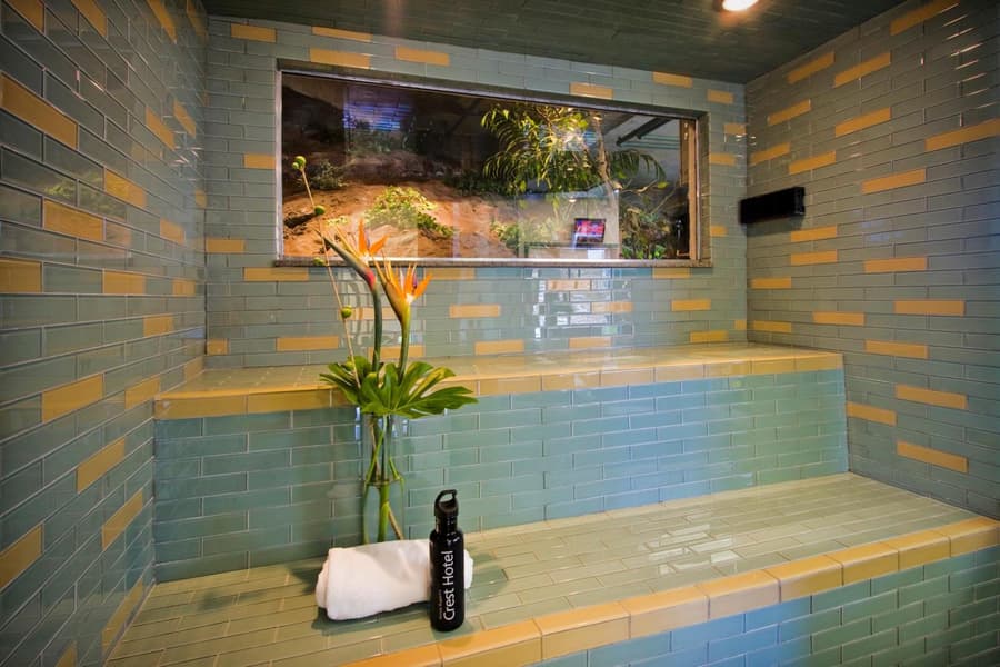 Crest Hotel