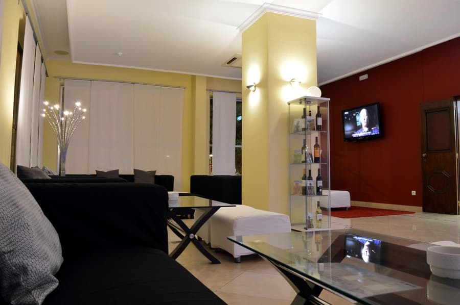Hotel Apolo