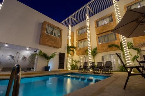 Sunrise 42 Suites Hotel