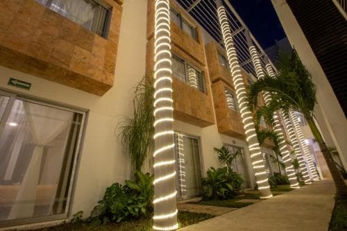 Sunrise 42 Suites Hotel
