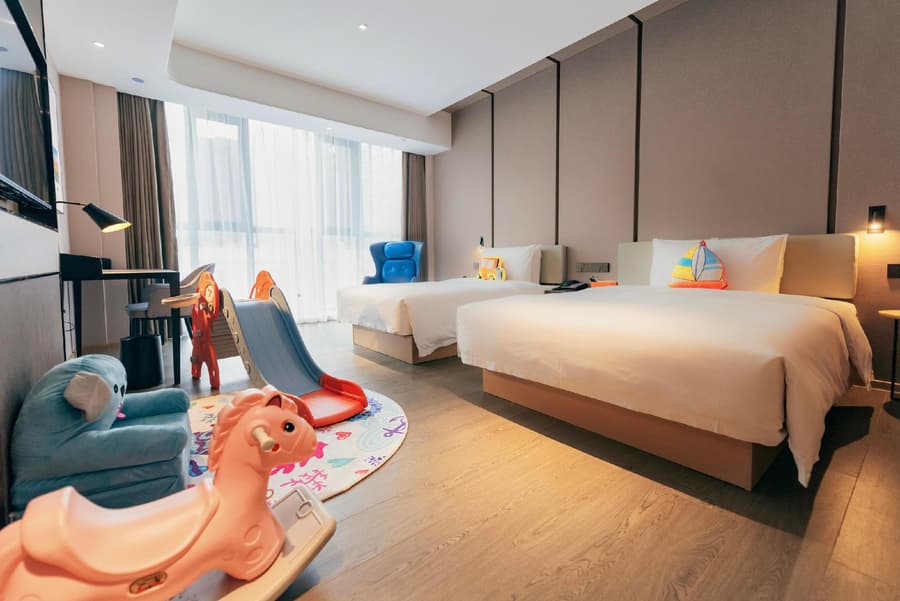 Atour Hotel (Datong Dongxin Plaza high speed railway station)