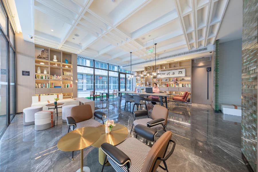 Atour Hotel (Datong Dongxin Plaza high speed railway station)